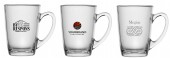 kaffemugg i glas med handtag med logo