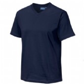 T-shirt med V-krage i 6 olika färger.