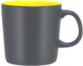 Mugg matt grå med färgad insida.