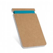 Anteckningsblock med företagslogo.