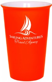 Keramikmugg i 5 härliga färger med lock i silikon.