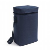 Kylväska som rymmer 2st 1,5 liter flaskor.