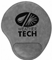 Lyxig musmatta i konstläder med gravyr