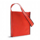 Axelväska i non woven material