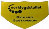 Graverad namnskylt i plastlaminat