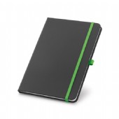 Svart anteckningsblock i läder imitation.