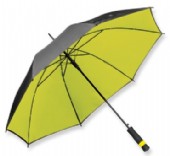 Paraply med svart utsida och färgad insida